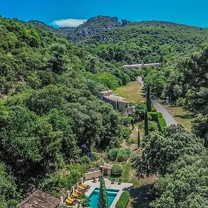 La Bergerie Pradel Bed & Breakfast