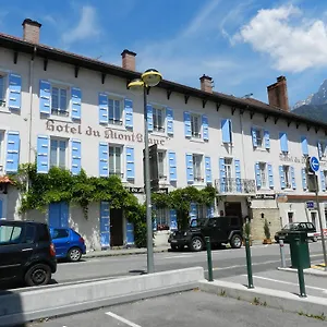 hotel-du-mont-blanc.hotels-rhonealpes.com/